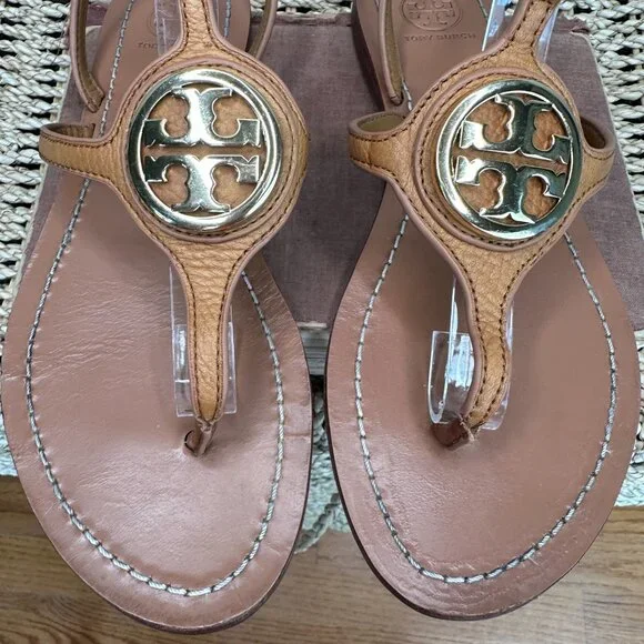Tory Burch Leticia Ankle Strap Logo Thong Sandal Tan Sz 7.5 - Picture 4 of 15